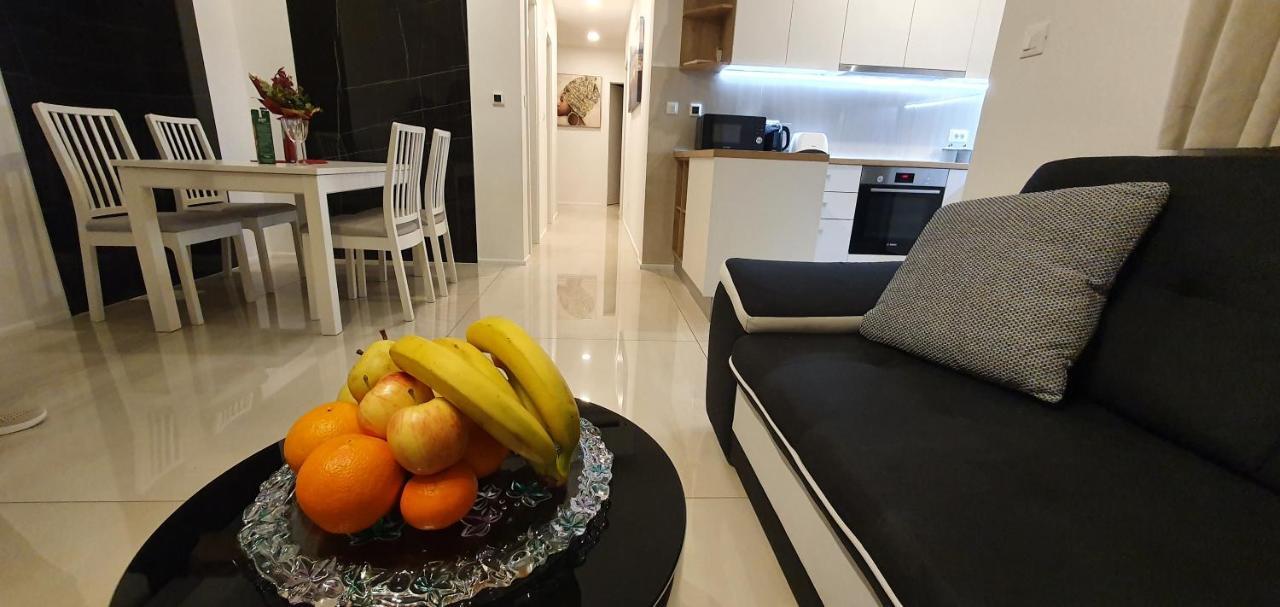 M&n Luxury Apartamento *