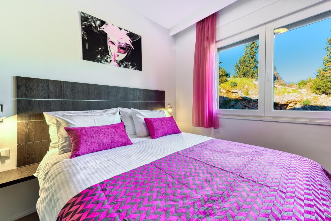 M&n Luxury Apartment